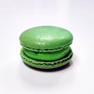 Pandan Macaron