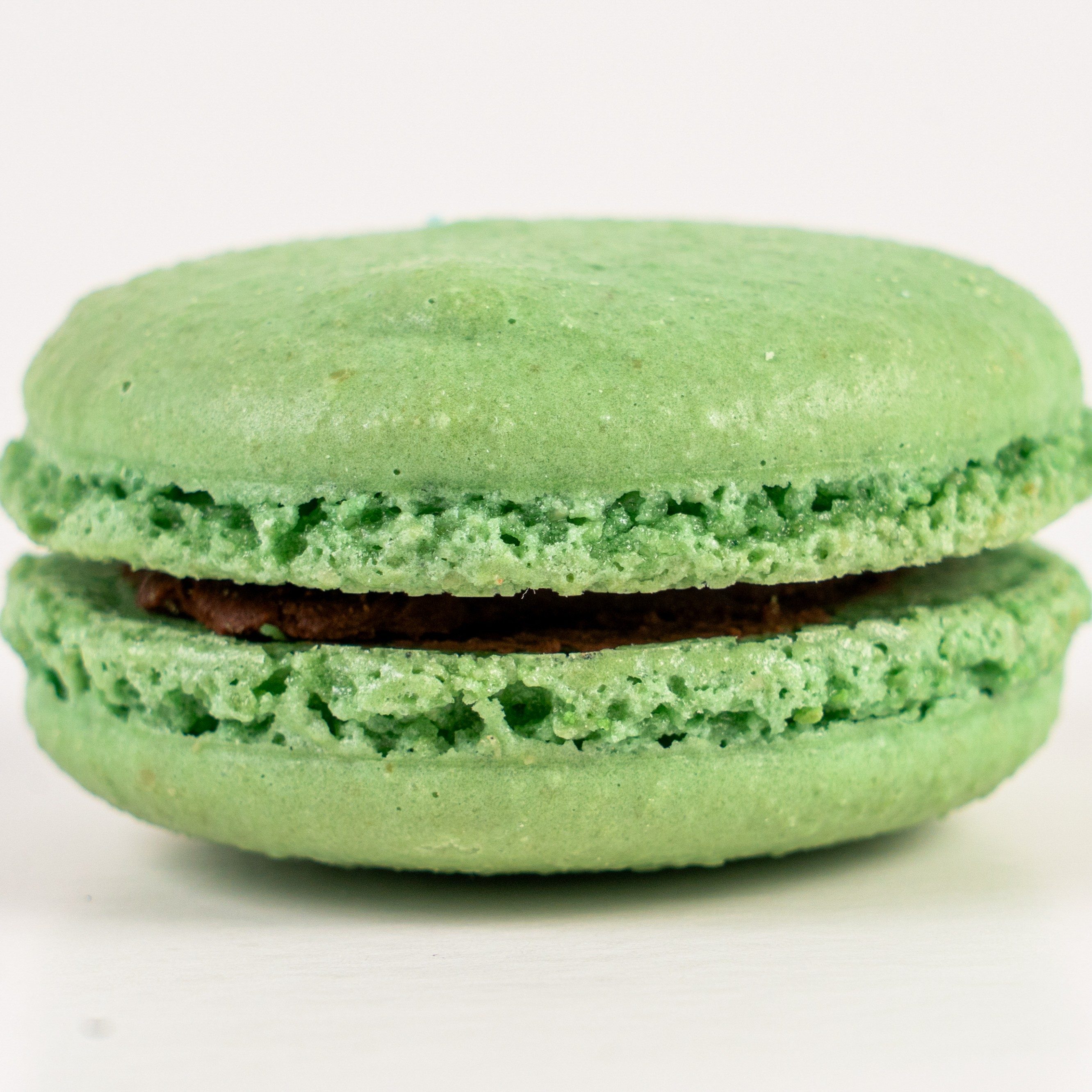 Dubai Chocolate Macaron.